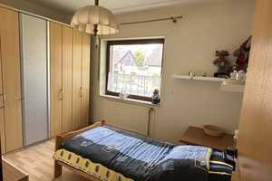 ***Reserviert*** Großzügiger Winkelbungalow mit gr. Keller in ruhiger Sackgassenlage nahe OL – Ammerland (Kreis) – Vorschaubild 9