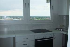 2,5 Zimmer WG  Nr. 80 im 13 OG mit Berg-Blick