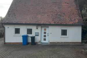 Einfamilienhaus mit Einbauküche, Garage Garten, Scheune