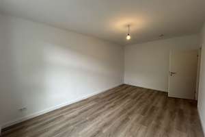Altbaucharme in Essen-Kray! Renovierte 2-Zi-Whg zu vermieten – Heinrich-Sense-Weg 24, 45307 Kray, Essen – Vorschaubild 2