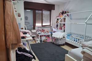Helle und freundliche Drei-Zimmer-Wohnung im 1.OG in zentraler Lage von Knielingen – Die vollständige Adresse der Immobilie erhältst du vom Anbieter., 76187 Knielingen, Karlsruhe – Vorschaubild 3