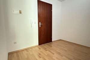Charmante Wohnung mit Achalmblick, Balkon und Stellplatz – Die vollständige Adresse der Immobilie erhältst du vom Anbieter., 72762 Reutlingen-Mitte, Reutlingen – Vorschaubild 6