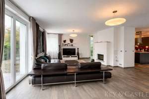 Stil trifft Lebensqualität - Exklusives Designerhaus mit Wohlfühlfaktor – Die vollständige Adresse der Immobilie erhältst du vom Anbieter., 12357 Rudow, Berlin – Vorschaubild 3