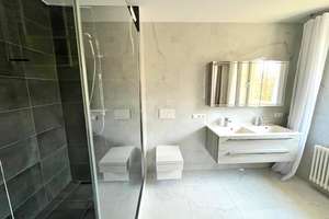 Property thumbnail 23