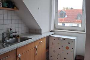 Sonnige 3 Zi.- Dachgeschosswohnung mit Balkon – 84028 Peter und Paul, Landshut – Vorschaubild 13