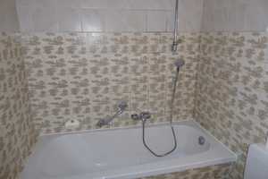 Schöne 2-Zimmer-Whg mit Balkon in Rath – Dorstener -Str- 14, 40472 Düsseldorf – Vorschaubild 8