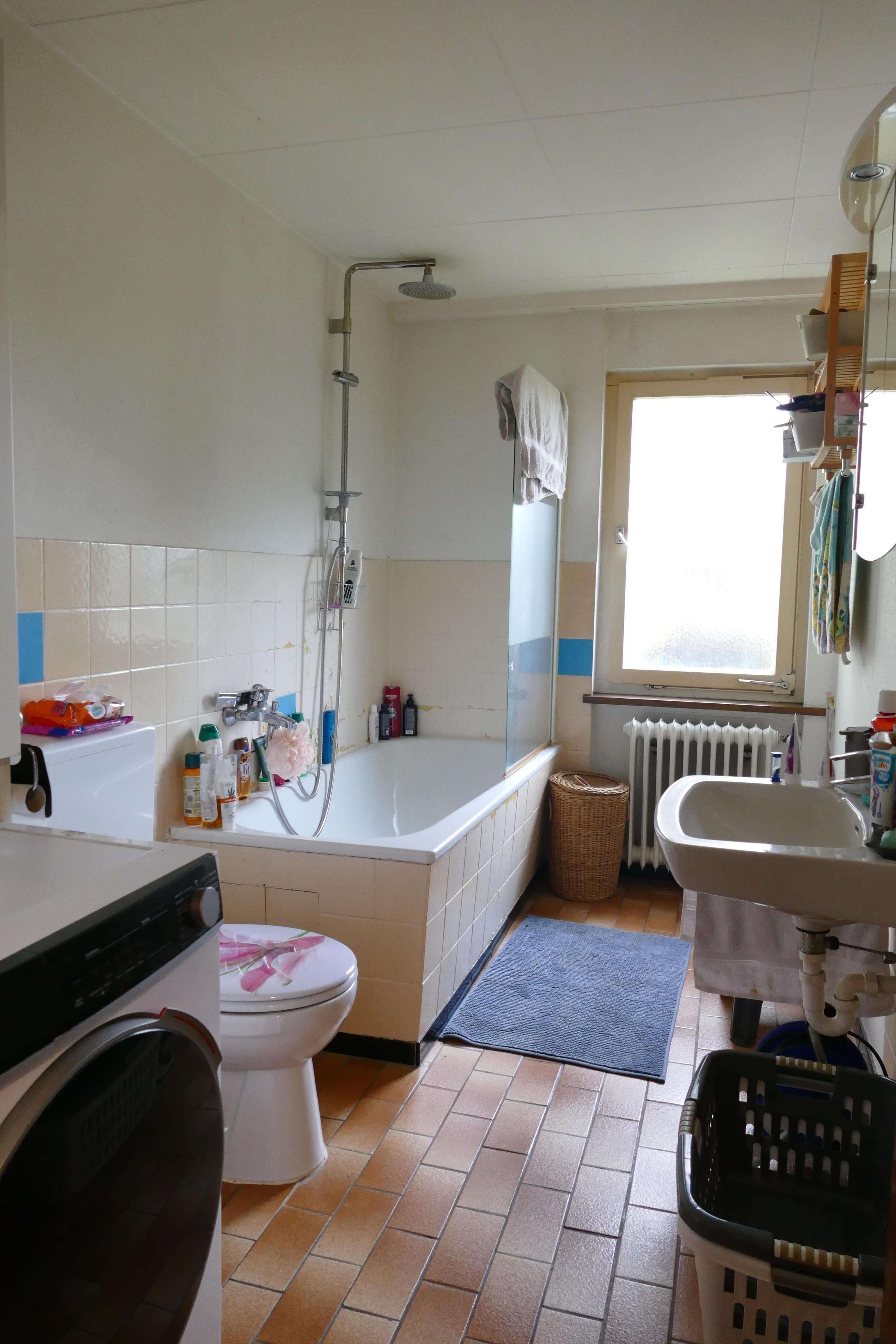 Immobilie in Dettighofen - Zweifamilienhaus in Dettighofen - Ideal für Familien und Investoren - ca. 950 m² Grundstücksfläche!  - Bild 5
