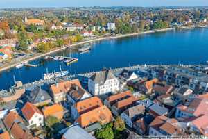 Historisches Ensemble -Altstadt von Eckernförde- Hafennähe – Rendsburg-Eckernförde (Kreis) – Vorschaubild 8