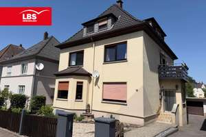 Attraktives Mehrfamilienhaus in zentrumnaher Wohnlage