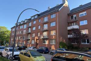 Freundliche Wohnung mit Balkon   in zentraler Wohnlage – Maxstraße 36, 22089 Eilbek, Hamburg – Vorschaubild 1