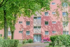 Lichtdurchflutete Etagenwohnung in ruhiger & gepflegter Wohnanlage!