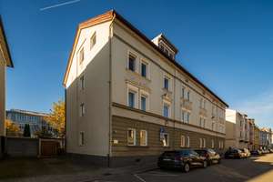 Top-Lage:  Mehrfamilienhaus mit Entwicklungspotential – Die vollständige Adresse der Immobilie erhältst du vom Anbieter., 83022 Innenstadt, Rosenheim – Vorschaubild 2