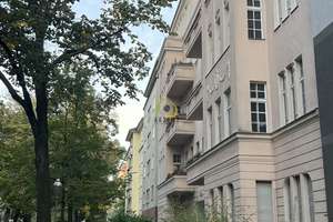 Charmanter Altbau mit Charakter: 3-Zimmer-Wohnung mit Fischgrätenparkett im 1. OG nahe Ku'damm. – Die vollständige Adresse der Immobilie erhältst du vom Anbieter., 10707 Wilmersdorf, Berlin – Vorschaubild 42