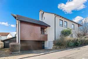 Solides Ein-/Zweifamilienhaus mit Burgblick in zentraler Lage von Hechingen-Boll! – Zollernalbkreis – Vorschaubild 4
