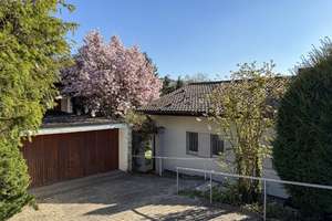 Charmante 3-Zimmer Wohnung mit Terrasse und Sauna in Villa – Die vollständige Adresse der Immobilie erhältst du vom Anbieter., 75175 Oststadt, Pforzheim – Vorschaubild 1