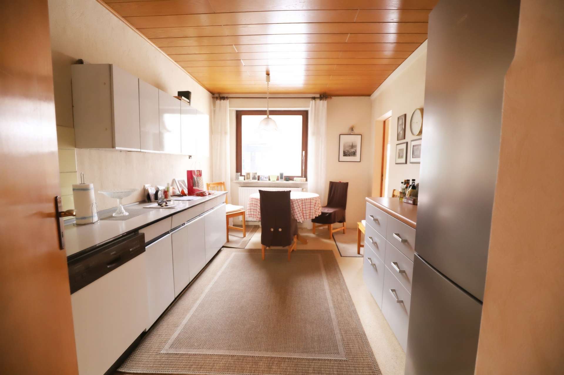 Immobilie in Sandhausen - Einfamilienhaus in Sandhausen mit großem Grundstück, Garage & Nebengebäude - Bild 4