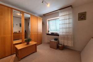 Wunderbares Wohnhaus mit vielen Möglichkeiten! 
Mit sonnigem Wintergarten und Balkon! – Die vollständige Adresse der Immobilie erhältst du vom Anbieter., 34132 Nordshausen, Kassel – Vorschaubild 10