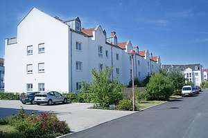 Property thumbnail 2