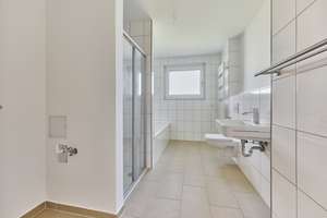 Sehr helle DG-Wohnung mit Dachterrasse, Balkon und Klimaanlage – An der Radrennbahn 13, 68167 Neckarstadt-Ost/Wohlgelegen, Mannheim – Vorschaubild 12