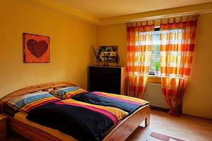 Freistehendes Einfamilienhaus mit ELW, Garten und 2 Garagen – Weiherstraße 19, 66292 Riegelsberg – Vorschaubild 35