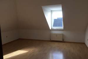 Helle Dachgeschosswohnung mit grosser Dachterrasse – Seidenstr . 64, 47799 Cracau, Krefeld – Vorschaubild 9
