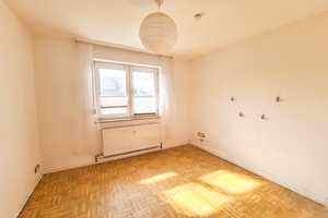 Wohnen und Arbeiten unter einem Dach
Vielfältige Nutzungsmöglichkeiten im gepflegten Wohngebiet – Bergstraße 9, 34253 Kassel (Kreis) – Vorschaubild 6