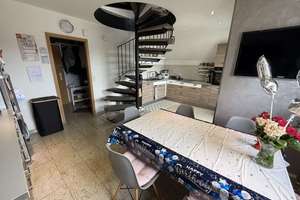 Großzügige Maisonette-Wohnung mit zwei Balkonen und zwei Stellplätzen – Die vollständige Adresse der Immobilie erhältst du vom Anbieter., 44379 Marten, Dortmund – Vorschaubild 4