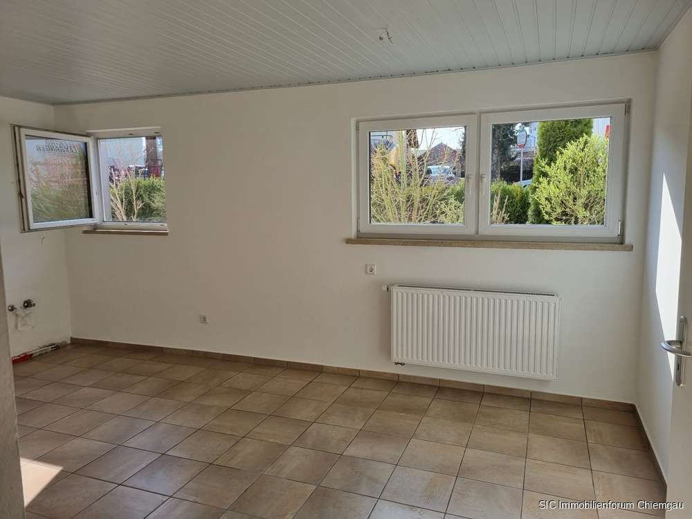 Immobilie in Obing - Ehemaliges Bauernhaus in zentraler Wohnlage mit 2 großen Wohnungen in Obing am See! - Bild 5
