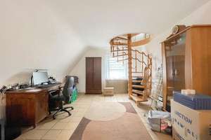 Duisburg-Buchholz: Lichtdurchflutete Maisonettewohnung mit Balkon und idyllischem Blick ins Grüne – Die vollständige Adresse der Immobilie erhältst du vom Anbieter., 47249 Buchholz, Duisburg – Vorschaubild 4