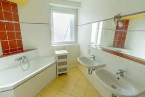Helle Zimmer, Große Fläche und Zentral - 3 Zimmer Wohnung in Nürnberg – Die vollständige Adresse der Immobilie erhältst du vom Anbieter., 90459 Galgenhof, Nürnberg – Vorschaubild 6