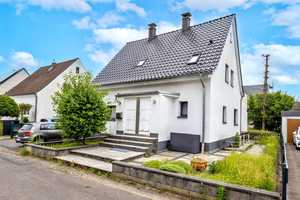 Leverkusen-Küppersteg: Freistehendes und modernisiertes 1- bis 2-Familienhaus sucht neue Bewohner! – Leverkusen – Vorschaubild 17