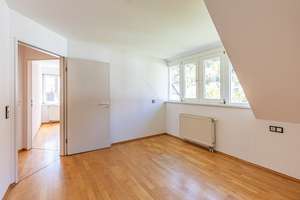 Großzügige renovierte Doppelhaushälfte in Radolfzell-Stahringen – Die vollständige Adresse der Immobilie erhältst du vom Anbieter., 78315 Radolfzell am Bodensee – Vorschaubild 21