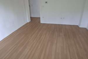 Schöne 2,5 Zimmer Wohnung mit Balkon in Gelsenkirchen Schalke – Liboriusstr. 75, 45881 Schalke, Gelsenkirchen – Vorschaubild 3