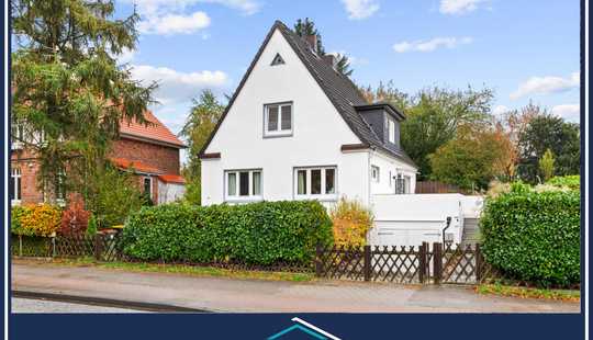 Bild von Vermietetes Zweifamilienhaus in beliebter zentraler Lage von Hamburg-Rahlstedt