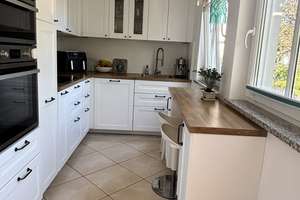 Schöne 4-Zimmer-Wohnung mit Einbauküche, Terrasse und 2 Bädern in Waldtrudering – 81827 Waldtrudering, München – Vorschaubild 8