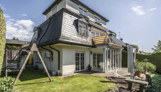 Bild von Charmantes Einfamilienhaus in sehr guter Lage von Wiesbaden-Eigenheim