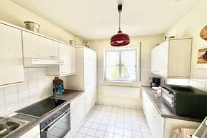 "Gute Raumaufteilung"
Reihenhaus mit Garage in Wiesbaden-Klarenthal – Die vollständige Adresse der Immobilie erhältst du vom Anbieter., 65197 Klarenthal, Wiesbaden – Vorschaubild 3