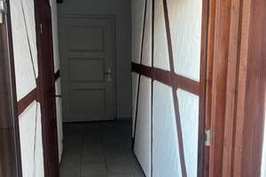 Altbaucharme auf zwei Etagen: 5-Zimmer-Maisonette im Fachwerk-Altbau mit Designküche und 2 Loggias
