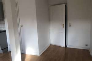 Helle Maisonettewohnung in zentraler Lage – Kyffhäuserstraße 42, 50674 Neustadt/Süd, Köln – Vorschaubild 2