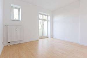 Familiennest mit Wanne, Dusche und kleinem Balkon – Westring 25, 39108 Stadtfeld Ost, Magdeburg – Vorschaubild 5