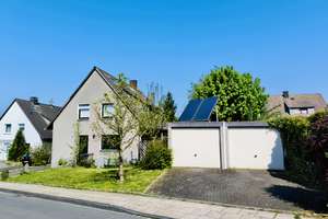Vielseitig nutzbares freistehendes Einfamilienhaus mit zwei separaten Wohnbereichen – Milchstraße 37, 45277 Überruhr-Holthausen, Essen – Vorschaubild 3