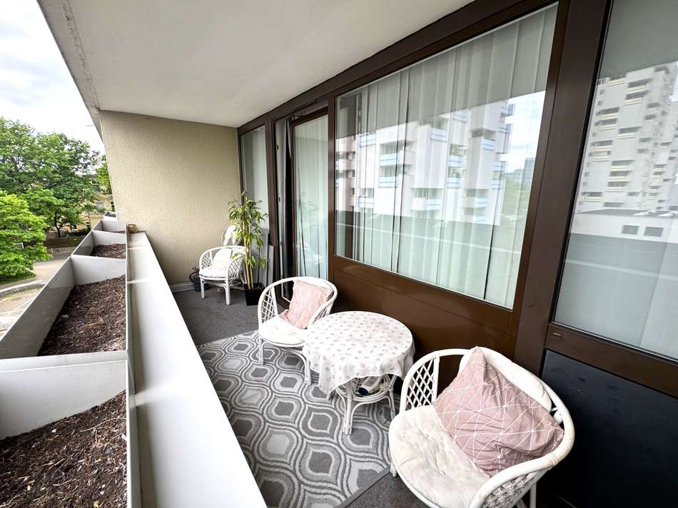 Balkon (2)