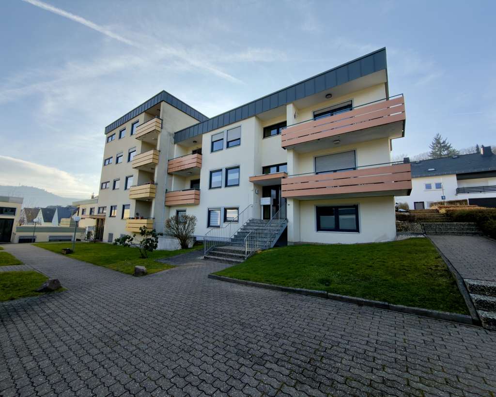 Immobilie in Bernkastel-Kues - Bernkastel-Kues | Seltene GELEGENHEIT | 3-Zimmer-Wohnung mit Balkon in ruhiger Lage - Bild 4