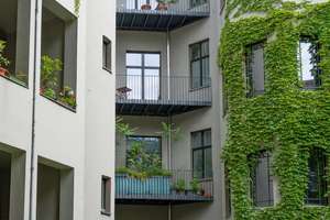 Hammer: 292 m² Traum am Tempelhofer Ufer in Kreuzberg. Hochattraktiver Preis, sehr vielseitig. – Tempelhofer Ufer 36, 10963 Kreuzberg, Berlin – Vorschaubild 2