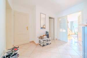 Stilvolle 4 Zimmer-Wohnung mit Balkon in begehrter Schwabinger Lage – Die vollständige Adresse der Immobilie erhältst du vom Anbieter., 80802 Münchner Freiheit, München – Vorschaubild 7