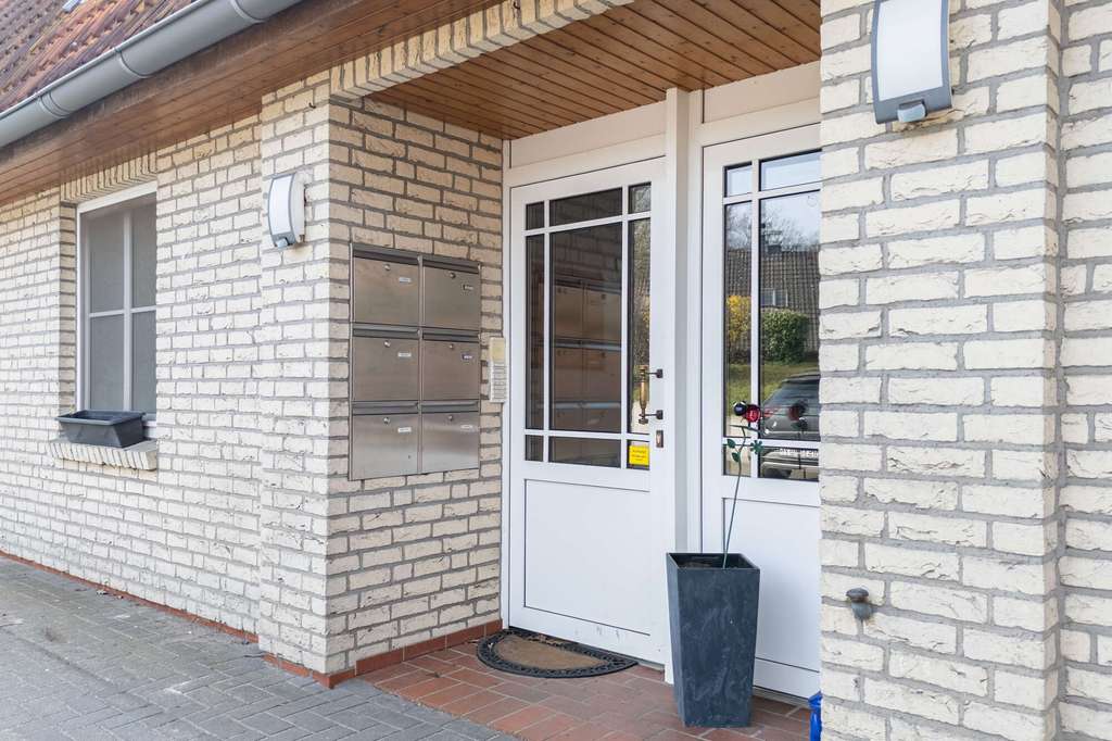 Immobilie in Rastede - Charmante Erdgeschosswohnung mit Terrasse in Rastede! Obj. 9421 - Bild 2