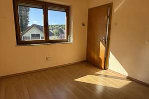 Solides Einfamilienhaus mit Scheune und Garten in Rotenhain! – Die vollständige Adresse der Immobilie erhältst du vom Anbieter., 56459 Rotenhain – Vorschaubild 13