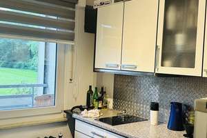 Charmante 3-Zimmer-Wohnung mit sonnigem Balkon – Ihr neues Zuhause wartet! – Max-Planck-Str. 14, 47829 Uerdingen, Krefeld – Vorschaubild 2