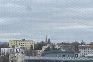 Helle 2-Zimmer Wohnung mit Balkon im 4. OG in Regensburg – Die vollständige Adresse der Immobilie erhältst du vom Anbieter., 93049 Westenviertel, Regensburg – Vorschaubild 3