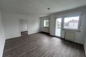 Hier findet jeder seinen Platz: 3-Zimmerwohnung in H.-Buchholz – Sibeliusweg 5, 30655 Groß-Buchholz, Hannover – Vorschaubild 2